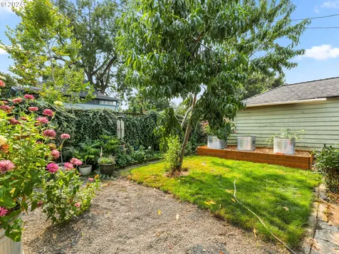 129 W 23rd Street Vancouver WA 98660