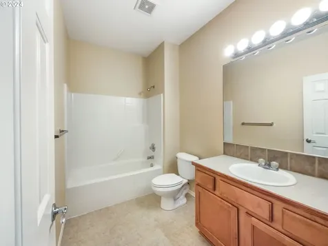 6179 SW 165th Avenue Beaverton OR 97007