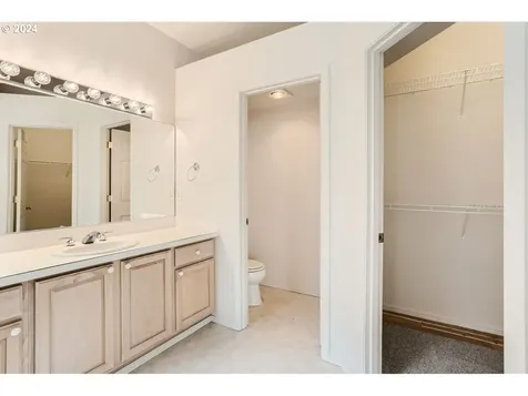 1517 NE 65th Avenue Hillsboro OR 97124