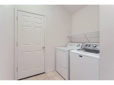 1517 NE 65th Avenue Hillsboro OR 97124
