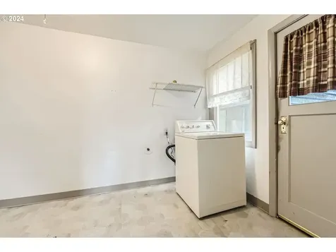 2823 18th Avenue Forest Grove OR 97116