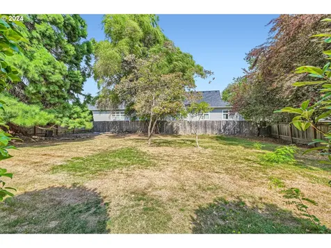 2823 18th Avenue Forest Grove OR 97116