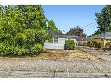 2823 18th Avenue Forest Grove OR 97116