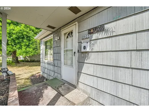 2823 18th Avenue Forest Grove OR 97116