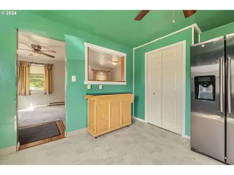 2823 18th Avenue Forest Grove OR 97116