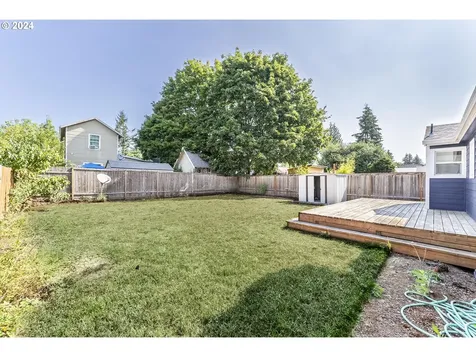 5235 Se Henderson Street Portland OR 97206
