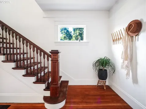 3025 SE 8th Avenue Portland OR 97202