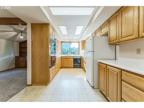 1400 SE 121st Avenue Vancouver WA 98683