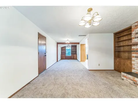 1400 SE 121st Avenue Vancouver WA 98683