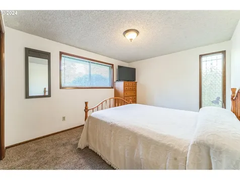 1400 SE 121st Avenue Vancouver WA 98683