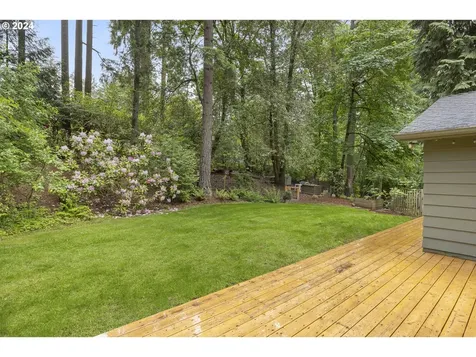 3240 SW Underwood Drive Portland OR 97225