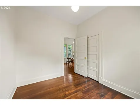 8915 N Portsmouth Avenue Portland OR 97203