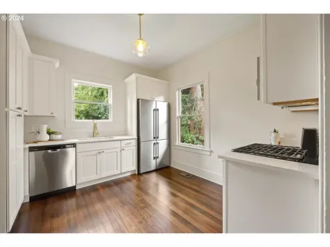 8915 N Portsmouth Avenue Portland OR 97203