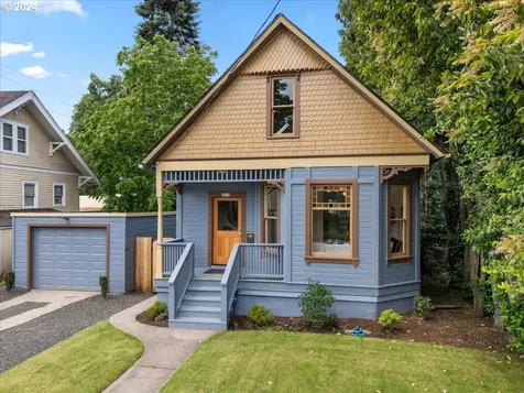 8915 N Portsmouth Avenue Portland OR 97203