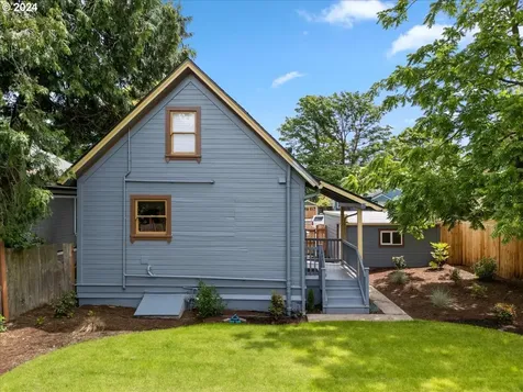 8915 N Portsmouth Avenue Portland OR 97203