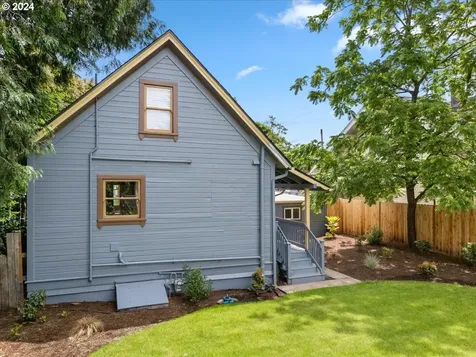 8915 N Portsmouth Avenue Portland OR 97203