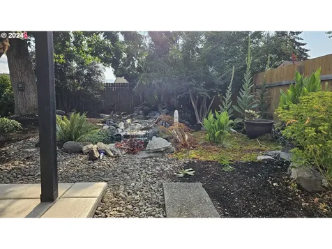 2168 15th Street Springfield OR 97477