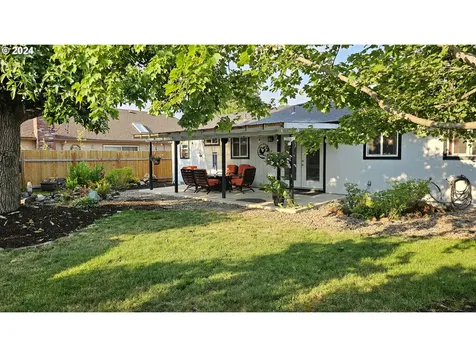 2168 15th Street Springfield OR 97477