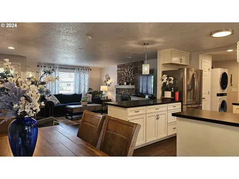 2168 15th Street Springfield OR 97477