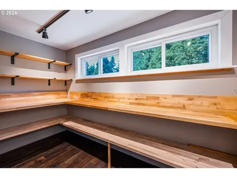 15951 S Brook Court Oregon City OR 97045