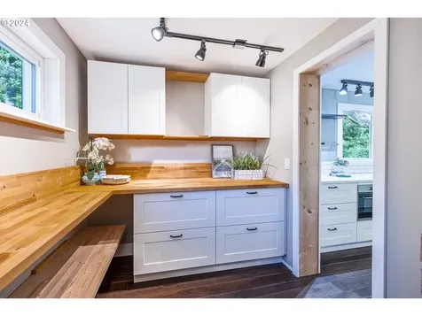 15951 S Brook Court Oregon City OR 97045
