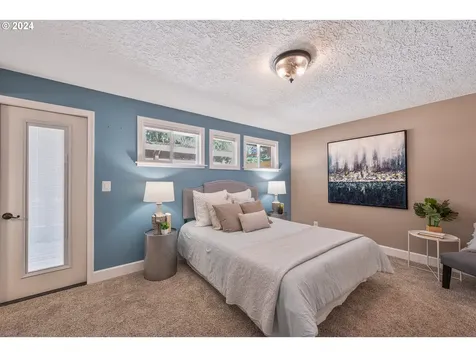 15951 S Brook Court Oregon City OR 97045