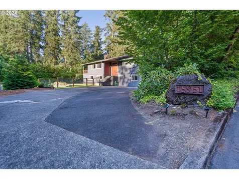 15951 S Brook Court Oregon City OR 97045