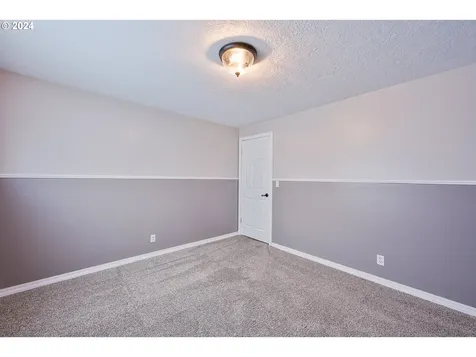 15951 S Brook Court Oregon City OR 97045