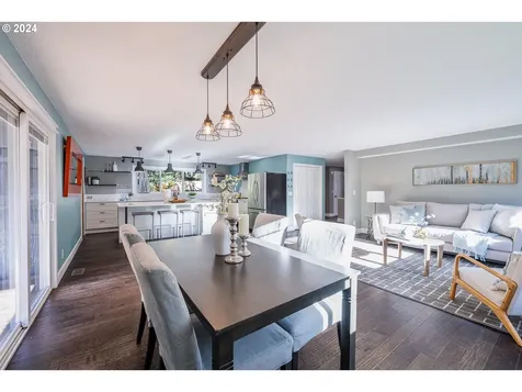 15951 S Brook Court Oregon City OR 97045