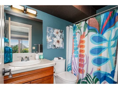 4817 Nw Highpoint Drive Camas WA 98607