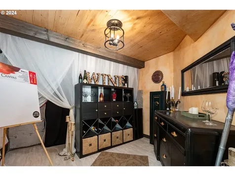 4817 Nw Highpoint Drive Camas WA 98607