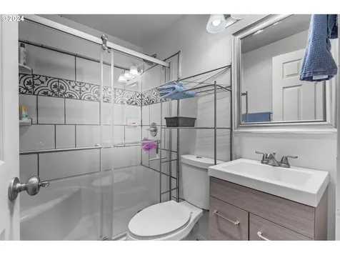 825 Evergreen Drive Creswell OR 97426