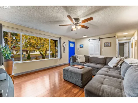 825 Evergreen Drive Creswell OR 97426