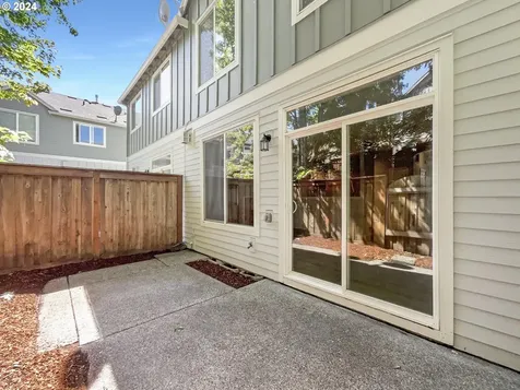 20863 SW Skiver Street Beaverton OR 97078
