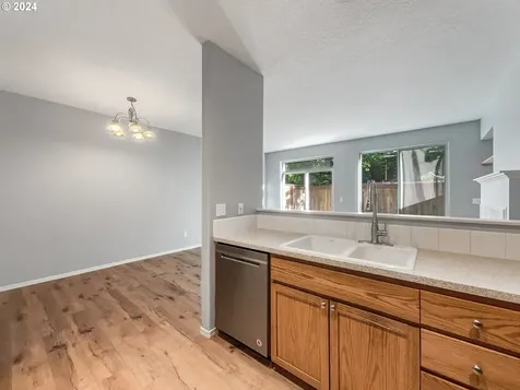 20863 SW Skiver Street Beaverton OR 97078