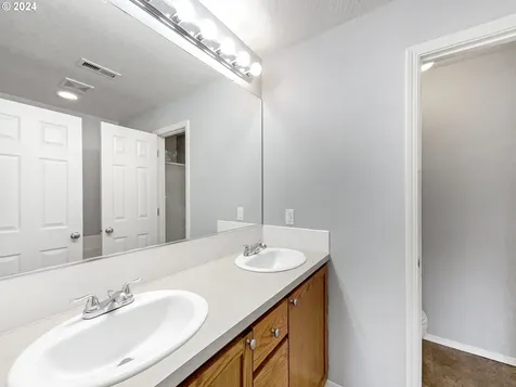 20863 SW Skiver Street Beaverton OR 97078
