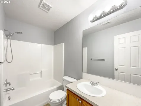20863 SW Skiver Street Beaverton OR 97078