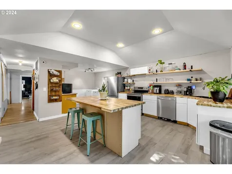 21731 SE Ash Street Gresham OR 97030