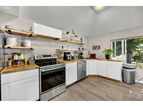 21731 SE Ash Street Gresham OR 97030