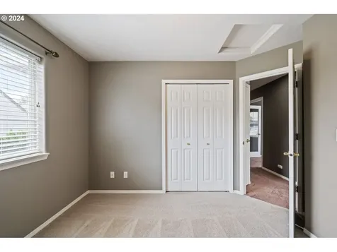 8852 Sw Ashford Street Portland OR 97224