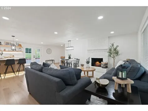 36171 S Meadow Court Molalla OR 97038
