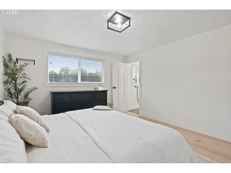 36171 S Meadow Court Molalla OR 97038