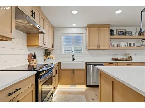 36171 S Meadow Court Molalla OR 97038