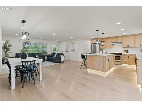 36171 S Meadow Court Molalla OR 97038