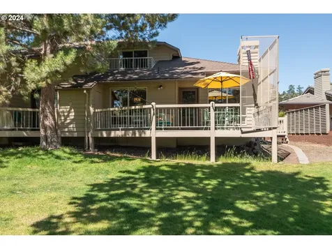 3082 NW Clubhouse Drive Bend OR 97703