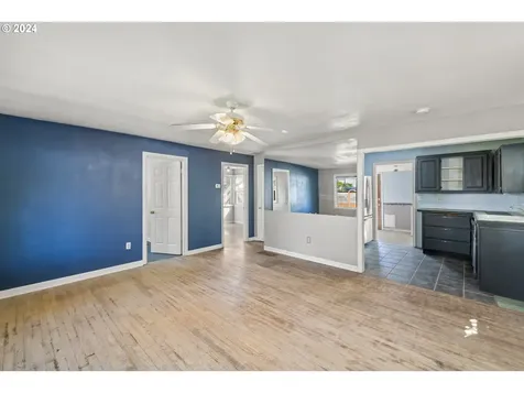 236 NE 156th Avenue Portland OR 97230