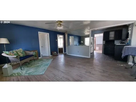 236 NE 156th Avenue Portland OR 97230