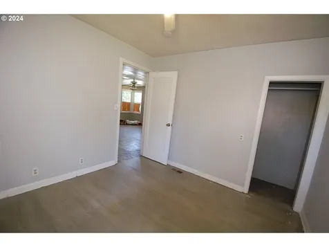 236 NE 156th Avenue Portland OR 97230