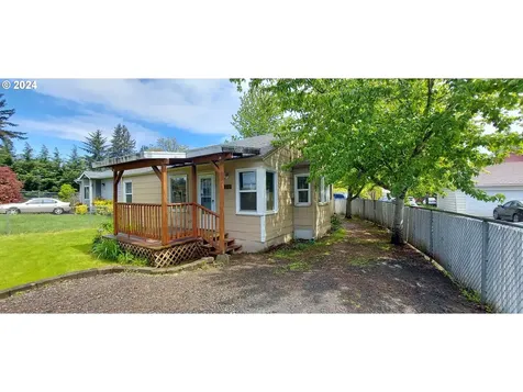 236 NE 156th Avenue Portland OR 97230