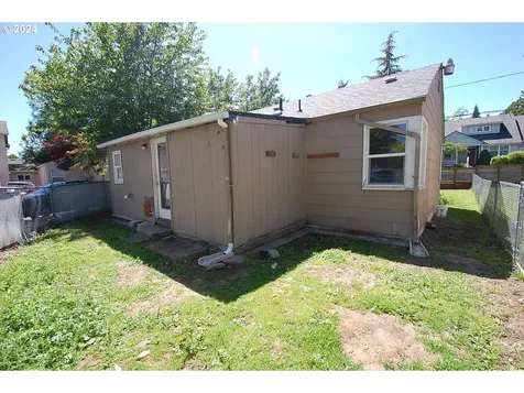 236 NE 156th Avenue Portland OR 97230
